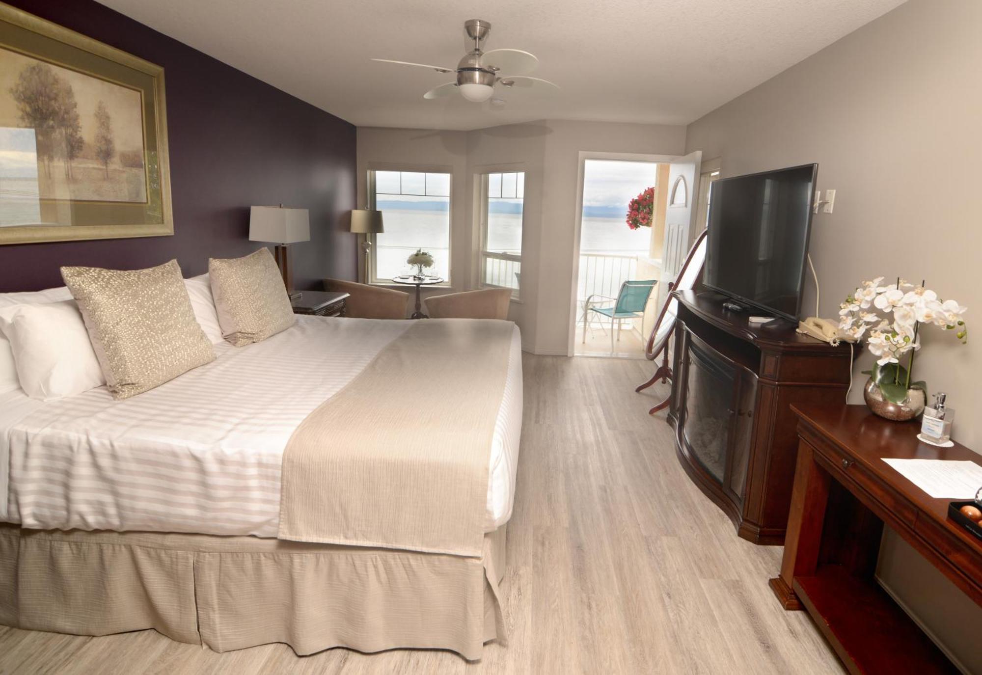 Casa Grande Inn Qualicum Beach Exterior photo
